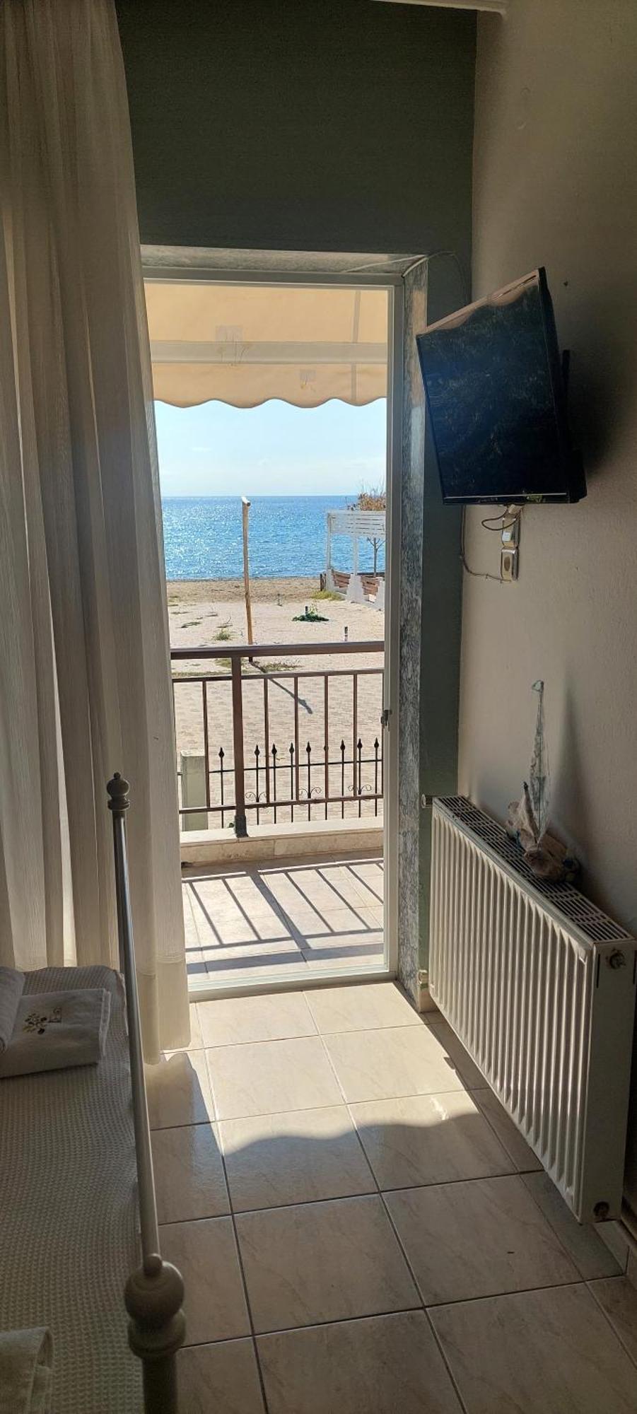 Seaside Studios Паралия Дионисиу Екстериор снимка