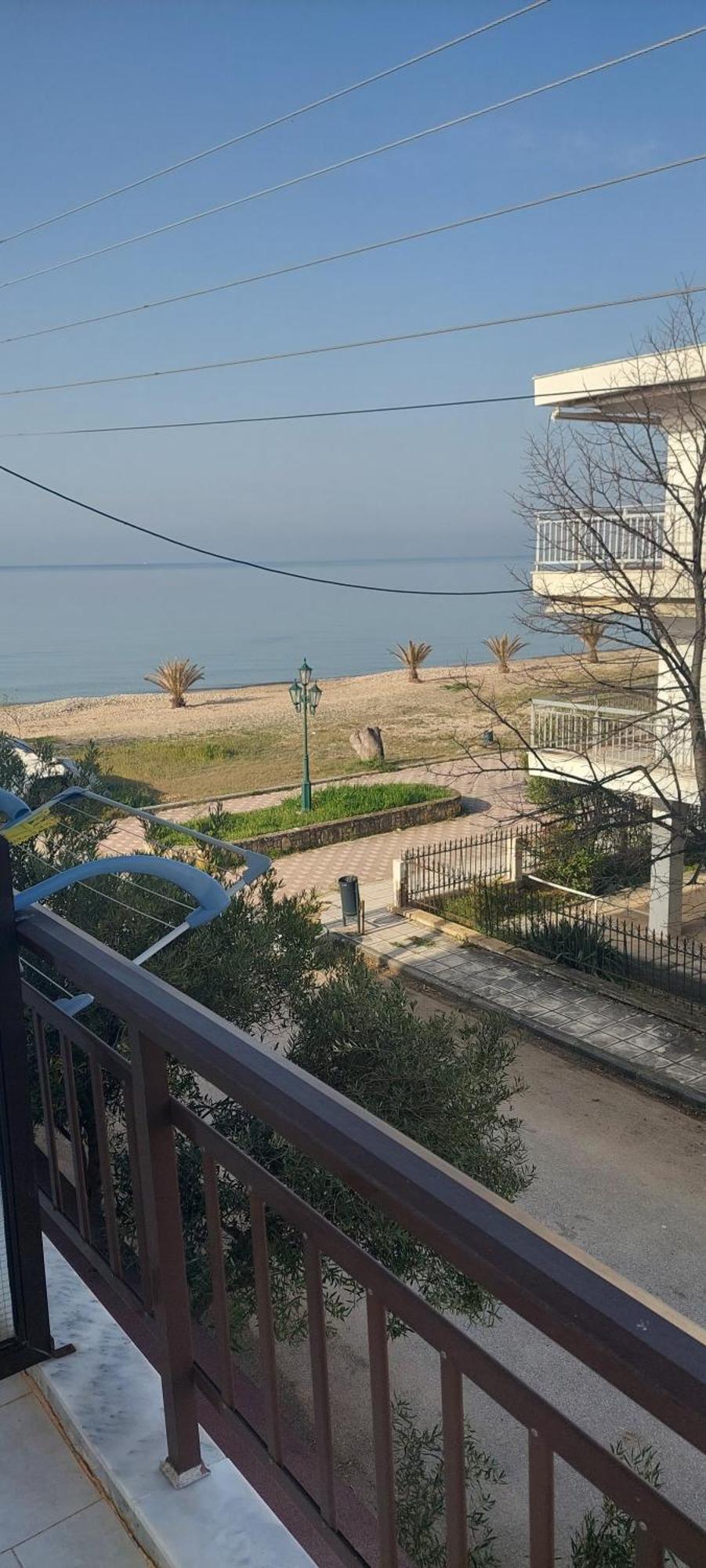 Seaside Studios Паралия Дионисиу Екстериор снимка
