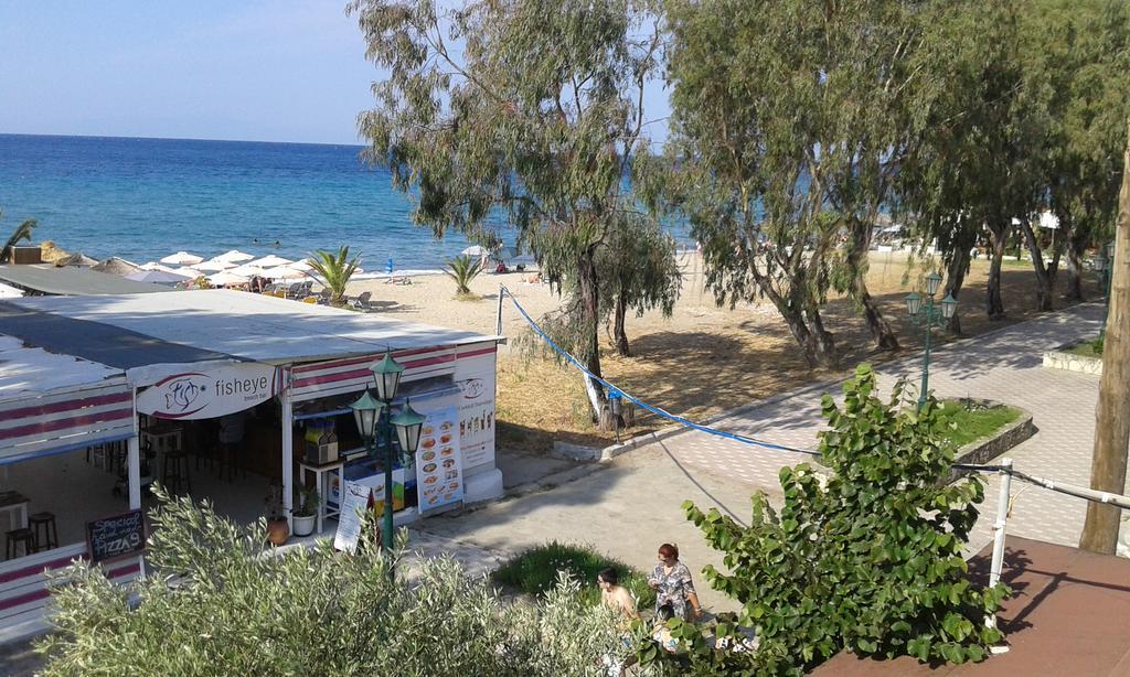 Seaside Studios Паралия Дионисиу Екстериор снимка